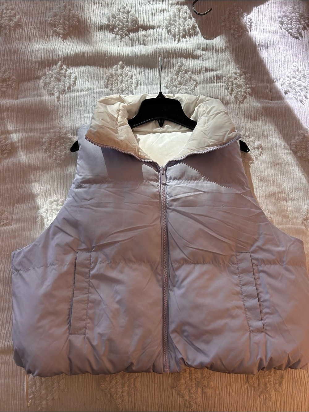 All In Motion Reversible Puffer Vest - Picture 5 of 9